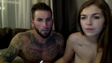 Anythinggoeshotcouple  21-11-2021